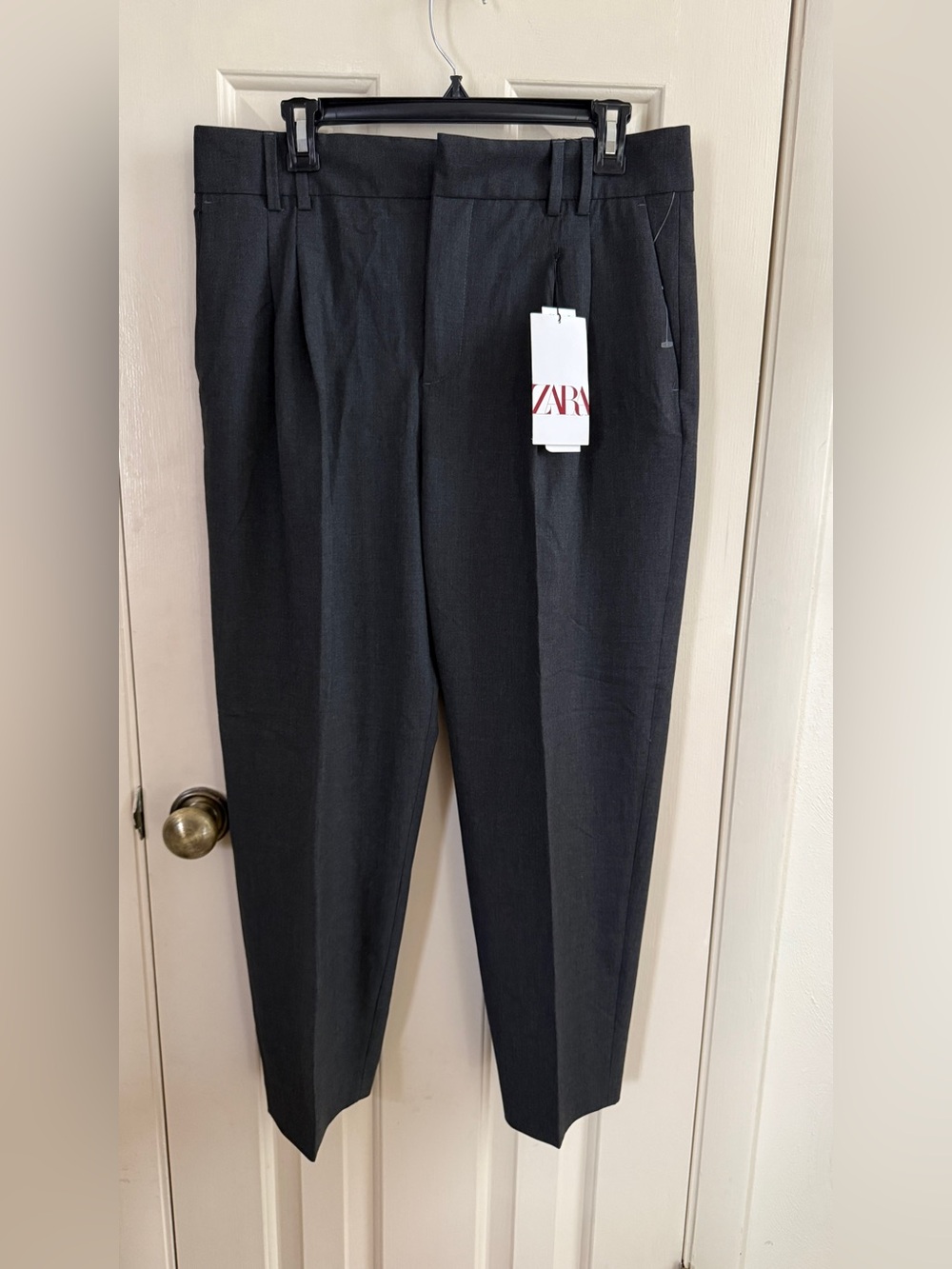 Zara women’s dressy / office pants dark gray size EU 42 US 10